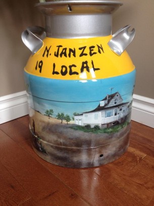 I was approached by a friend to create a custom painted milk can for their parents anniversary. I had a few photos of the family farm and they wanted it depicted on the can, along with their grandpas signature. I recreated the farm as accurately as possible.